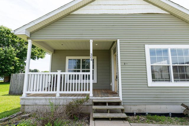 304 Alan John Drive, Westville, IN 46391