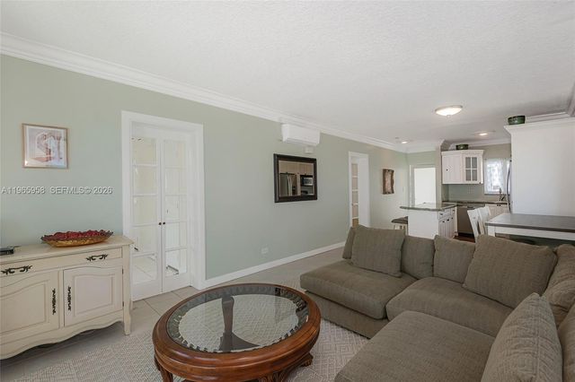 1041 Hillsboro Mile 2, Hillsboro Beach, FL 33062