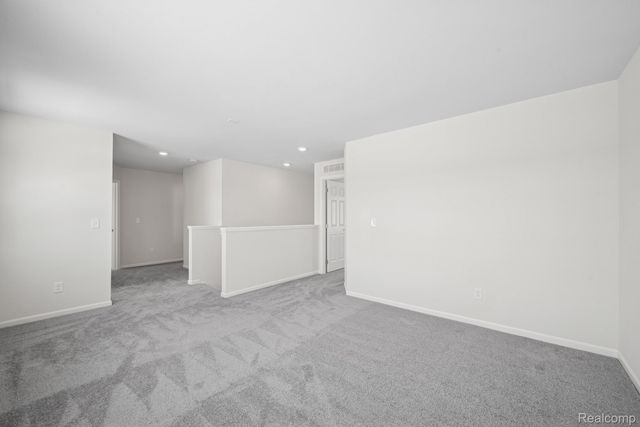 700 Knollwood Bend, Chelsea, MI 48118