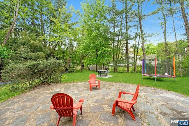 11 Meadow Street, Demarest, NJ 07627