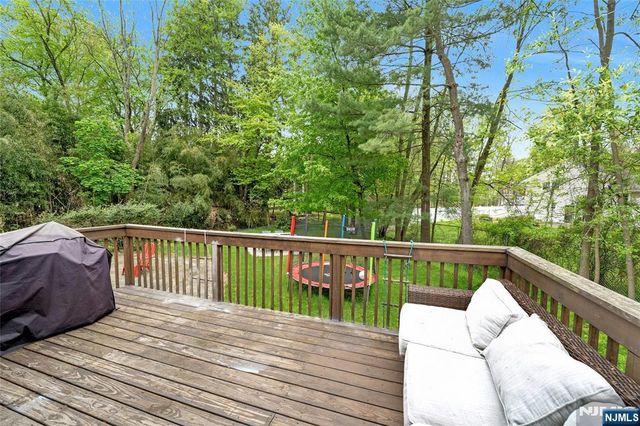 11 Meadow Street, Demarest, NJ 07627