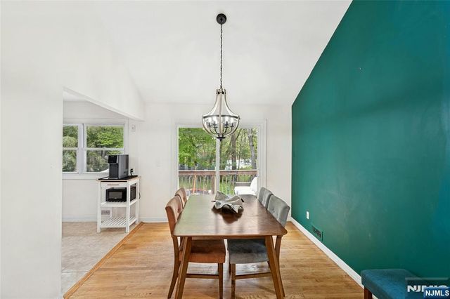 11 Meadow Street, Demarest, NJ 07627
