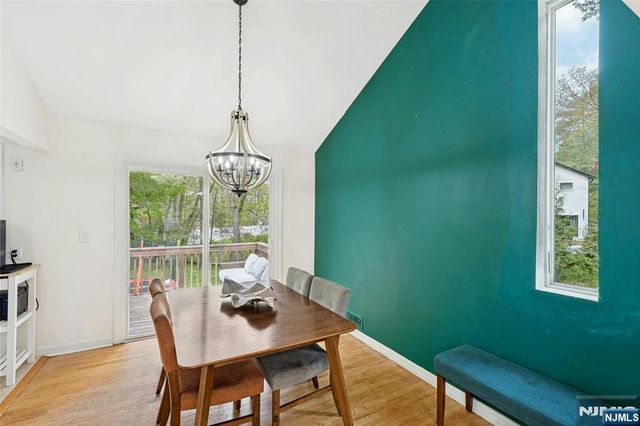 11 Meadow Street, Demarest, NJ 07627