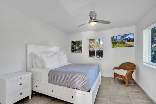 1528 NE 28th Drive, Wilton Manors, FL 33334