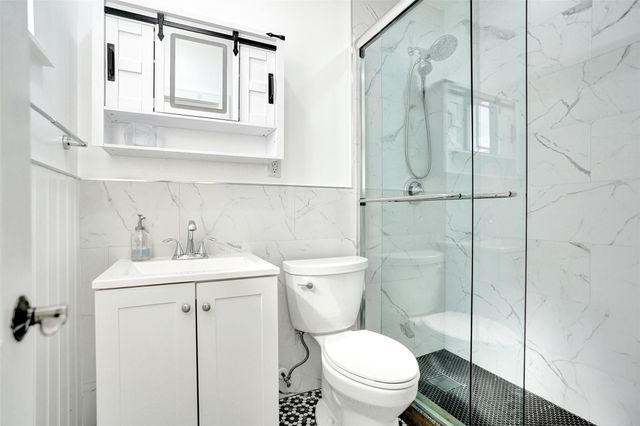 1528 NE 28th Drive, Wilton Manors, FL 33334