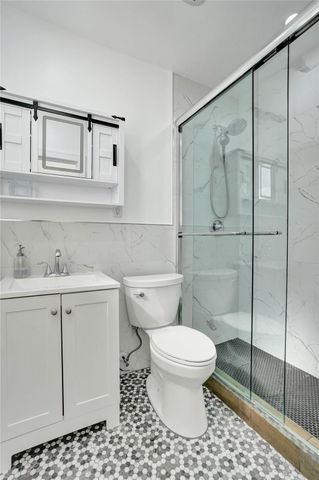 1528 NE 28th Drive, Wilton Manors, FL 33334