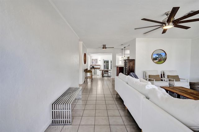 1528 NE 28th Drive, Wilton Manors, FL 33334