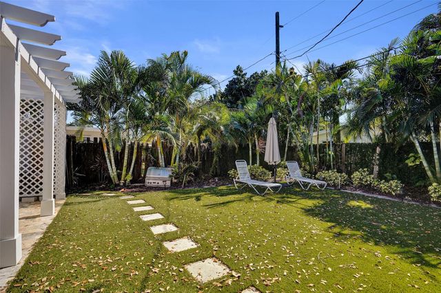 1528 NE 28th Drive, Wilton Manors, FL 33334