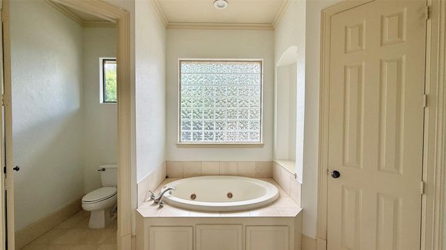 8103 Hideaway Lake Circle, Spring, TX 77389