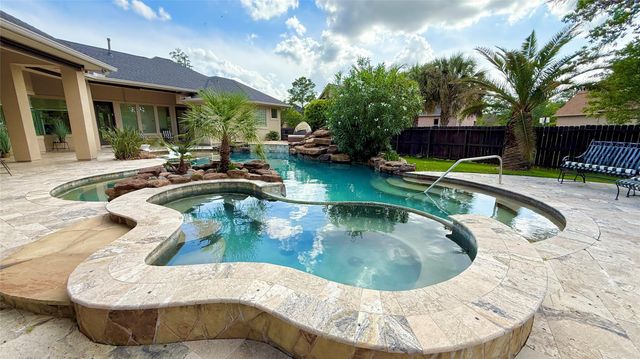 8103 Hideaway Lake Circle, Spring, TX 77389