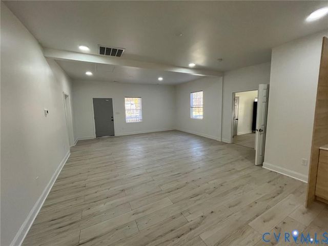 10351 Greenwood Rd, Glen Allen, VA 23060