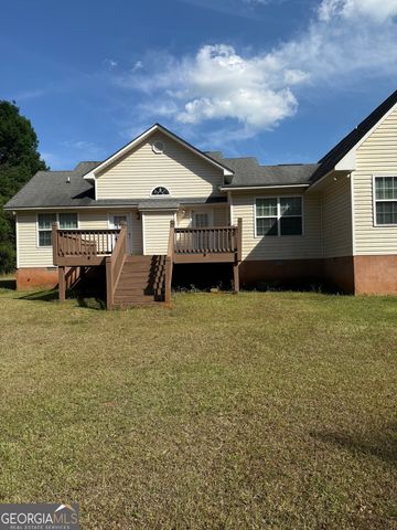 105 Nealys Way, Haddock, GA 31033
