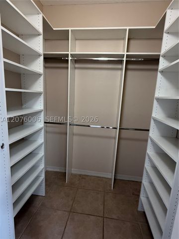 15957 SW 54th Ter, Miami, FL 33185