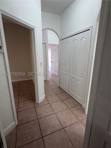 15957 SW 54th Ter, Miami, FL 33185