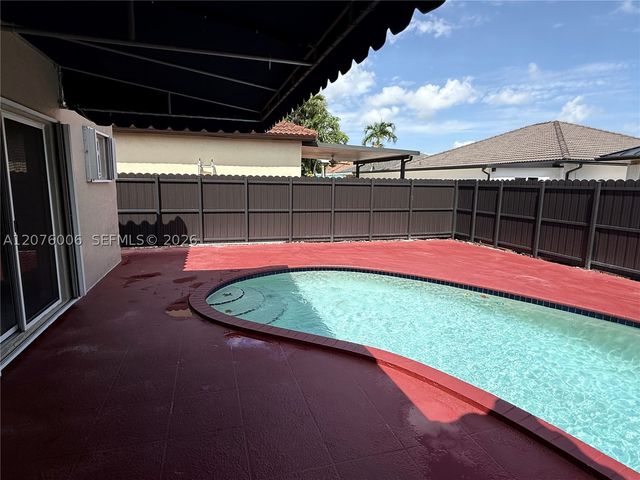 15957 SW 54th Ter, Miami, FL 33185