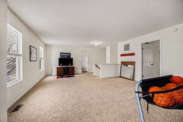 6941 Lucia Drive, Burlington, KY 41005