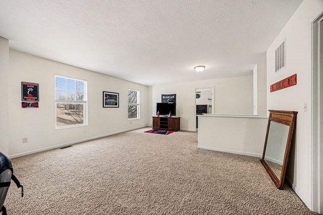 6941 Lucia Drive, Burlington, KY 41005