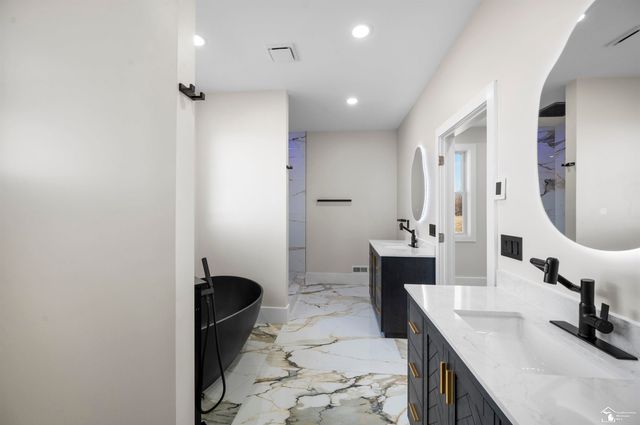 2706 S Custer Road, Monroe Twp, MI 48161