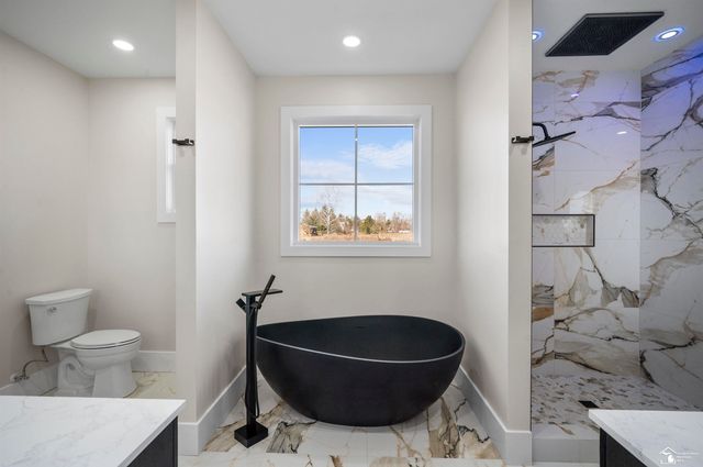 2706 S Custer Road, Monroe Twp, MI 48161