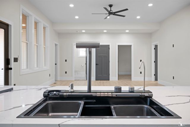 2706 S Custer Road, Monroe Twp, MI 48161