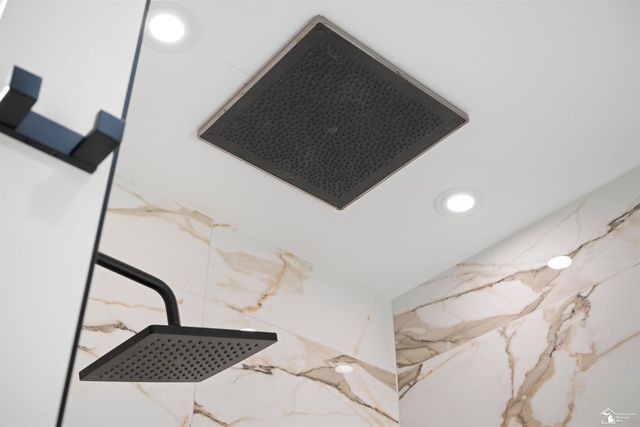 2706 S Custer Road, Monroe Twp, MI 48161