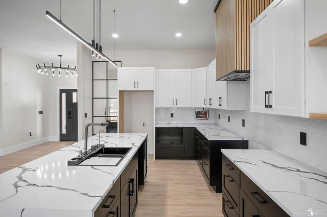 2706 S Custer Road, Monroe Twp, MI 48161