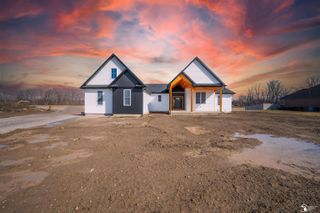 2706 S Custer Road, Monroe Twp, MI 48161