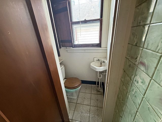 317 W 103rd Place, Chicago, IL 60628