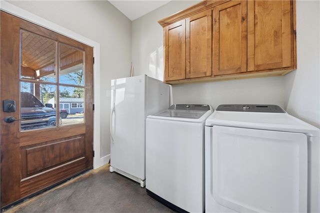 4797 FM 979 E, Franklin, TX 77856