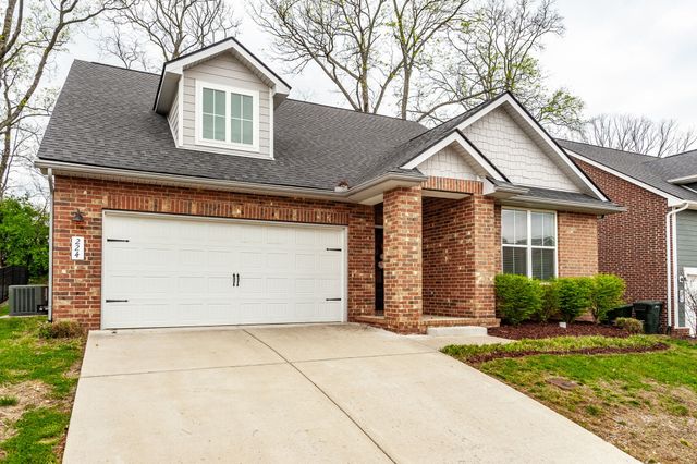 224 Griffin Ln, Gallatin, TN 37066