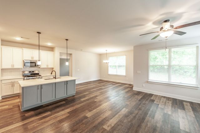 224 Griffin Ln, Gallatin, TN 37066