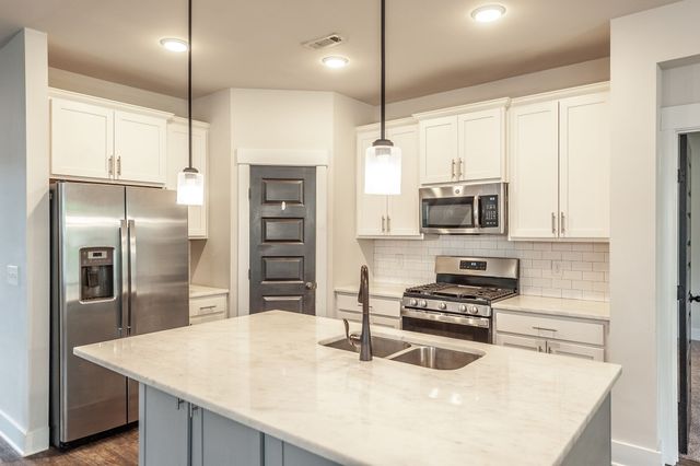 224 Griffin Ln, Gallatin, TN 37066