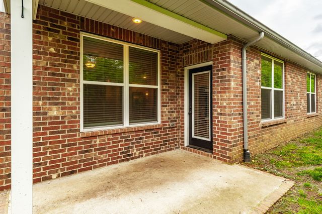 224 Griffin Ln, Gallatin, TN 37066