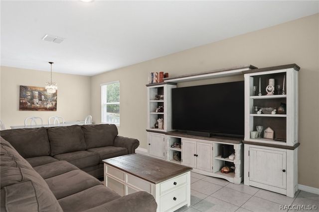 39 Milbark Drive, Homosassa, FL 34446