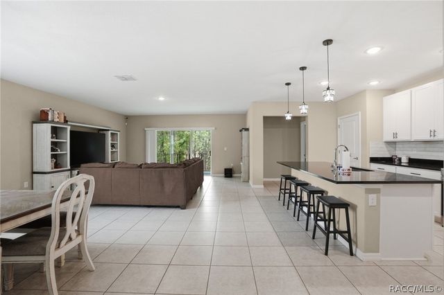 39 Milbark Drive, Homosassa, FL 34446