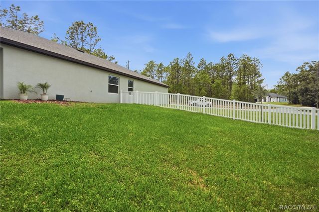 39 Milbark Drive, Homosassa, FL 34446