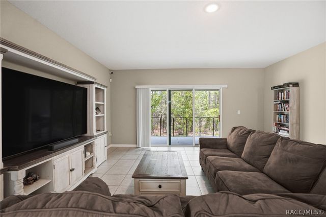 39 Milbark Drive, Homosassa, FL 34446