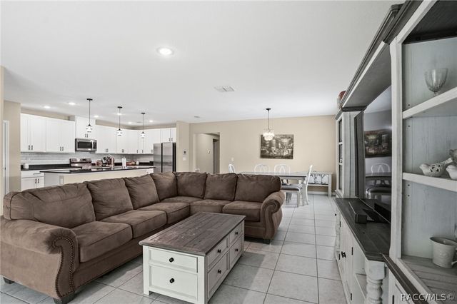39 Milbark Drive, Homosassa, FL 34446