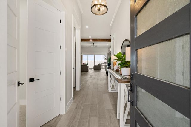 121 Diamond Point, Corsicana, TX 75109