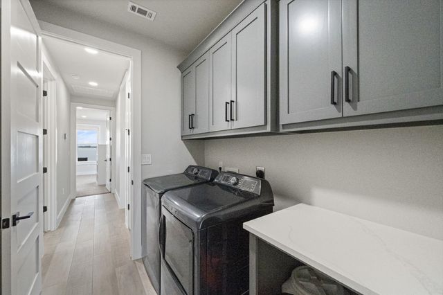 121 Diamond Point, Corsicana, TX 75109