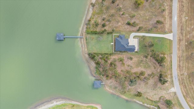 121 Diamond Point, Corsicana, TX 75109