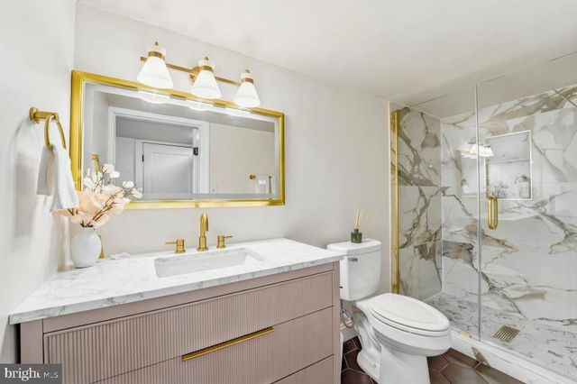 80 W SHARPNACK ST, Philadelphia, PA 19119