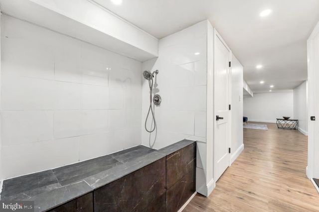 80 W SHARPNACK ST, Philadelphia, PA 19119