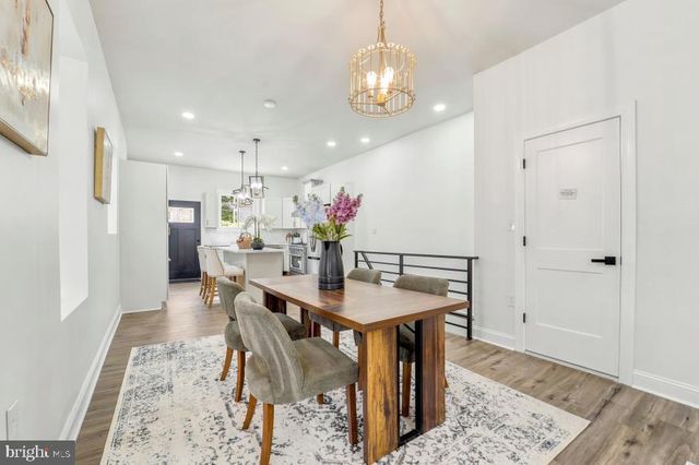 80 W SHARPNACK ST, Philadelphia, PA 19119