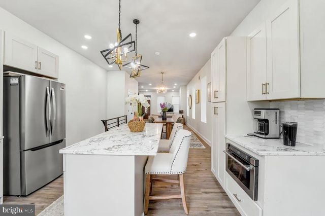 80 W SHARPNACK ST, Philadelphia, PA 19119
