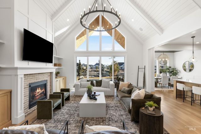 976 N Morehouse Ave, Eagle, ID 83616