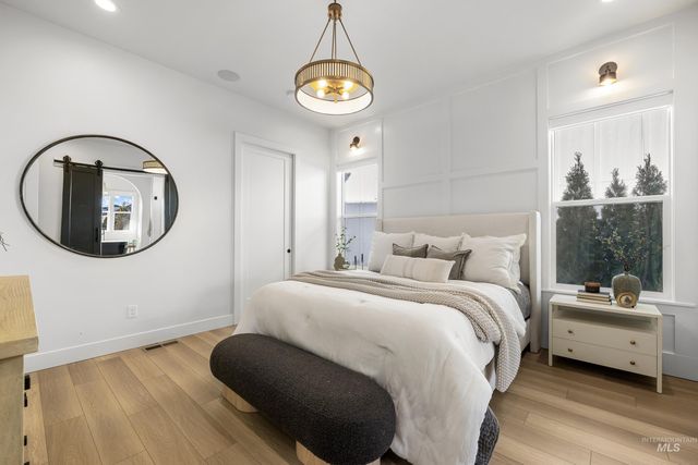 976 N Morehouse Ave, Eagle, ID 83616