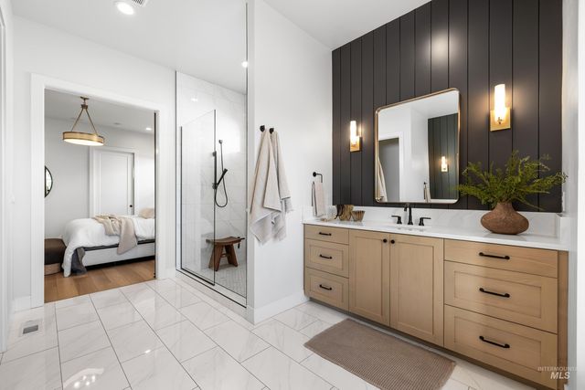 976 N Morehouse Ave, Eagle, ID 83616