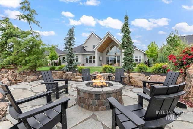 976 N Morehouse Ave, Eagle, ID 83616