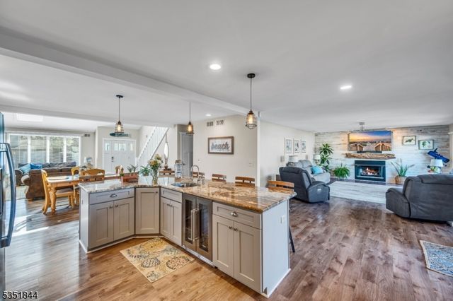 8 Bahia Ct, Brick Twp., NJ 08723